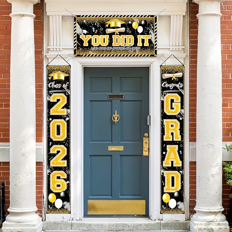 لافتات تخرج ثنائية الأبعاد مكو - مراجعة Party Banner Gold وسعره